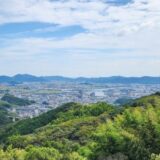 歴史の人物に会いに行く。初詣とは違った小さな神社めぐり｜五台山 周辺